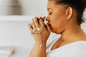Praying the Rosary Using Your Cell Phone