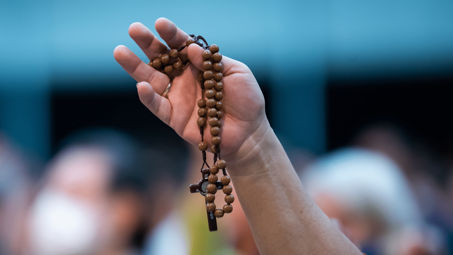 Rosary App Transforms Prayer Experience via Smartphone
