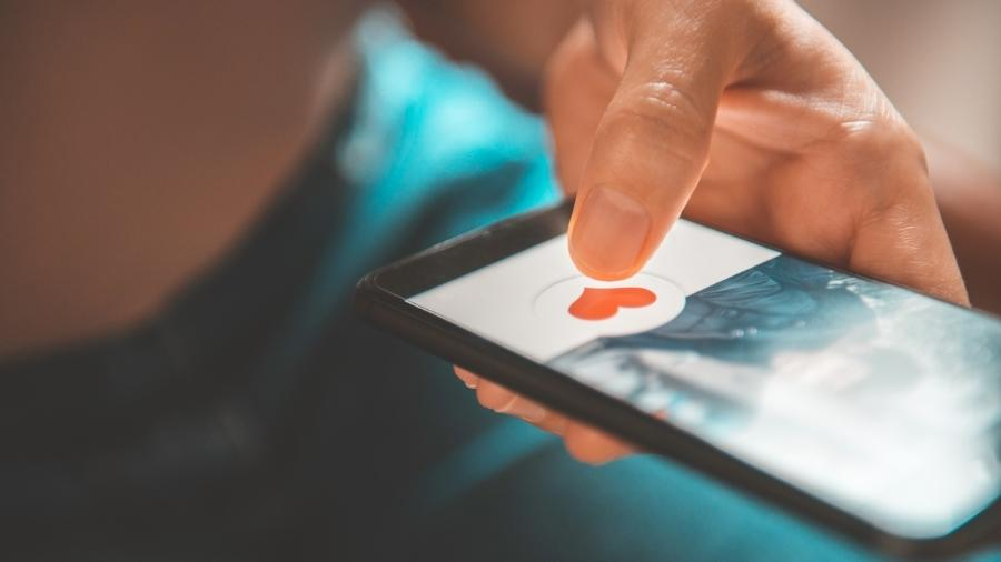 Expand Your Network: Meet New People Instantly